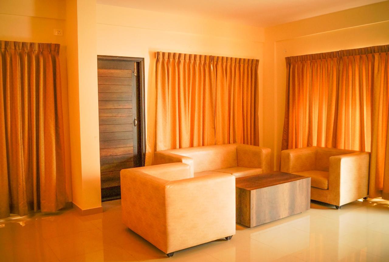 Royal Serenity - Kammanahalli Bangalore Bagian luar foto