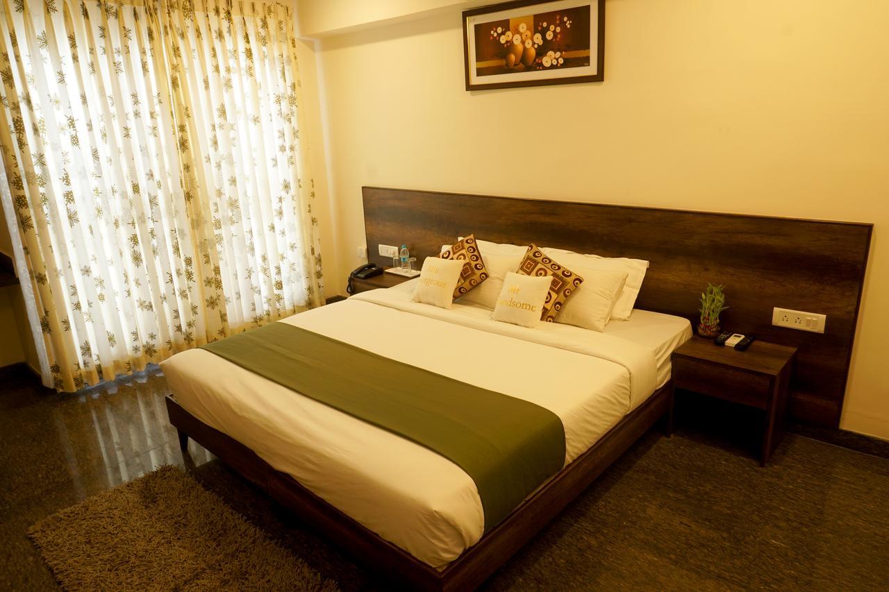 Royal Serenity - Kammanahalli Bangalore Bagian luar foto